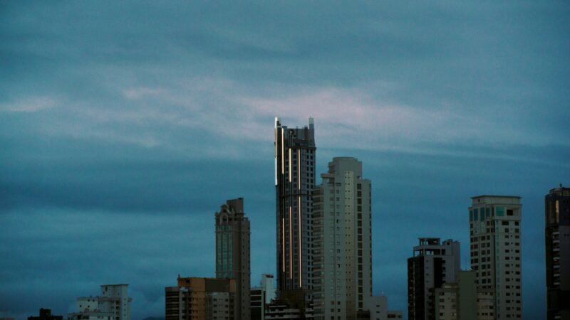 Como planejar um encontro inesquecível em grandes cidades brasileiras